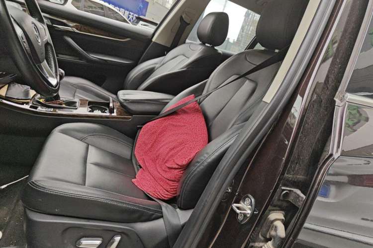 Used Hanteng X7 2016 1.5T Manual Luxury Edition Left Front Seat