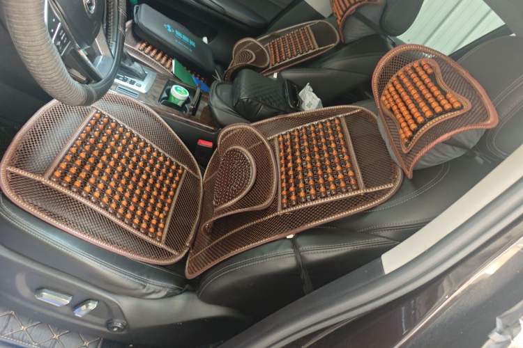 Used Hanteng X7 2016 2.0T DCT Yu Ma Edition Left Front Seat