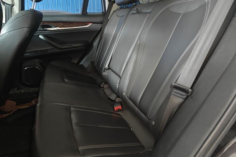 Used Hanteng X7 2016 2.0T DCT Luxury Edition Left Rear Seat