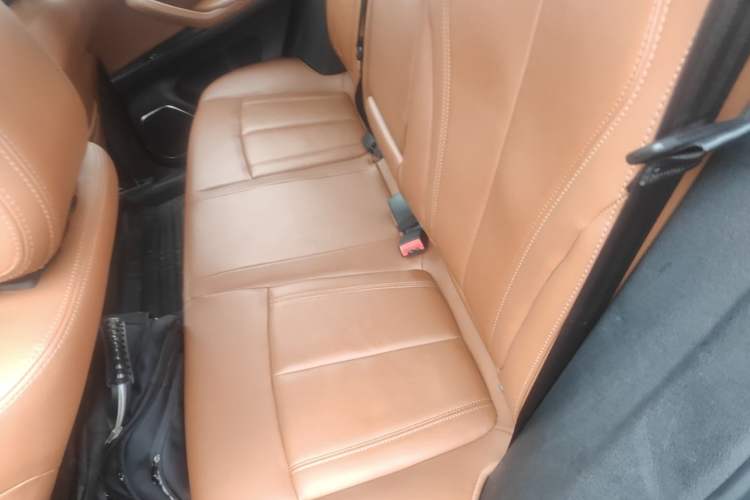 Used Hanteng X7 2016 1.5T Manual Luxury Version Left Rear Seat