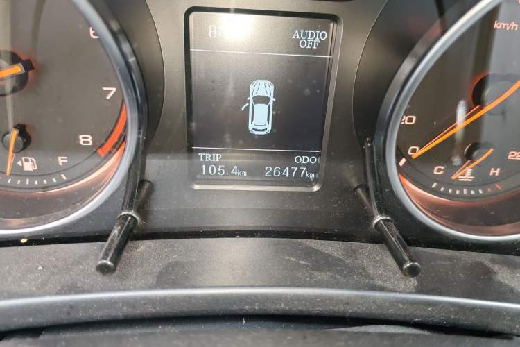 Used Hanteng X7 2016 1.5T Manual Luxury Edition Odometer Close Up