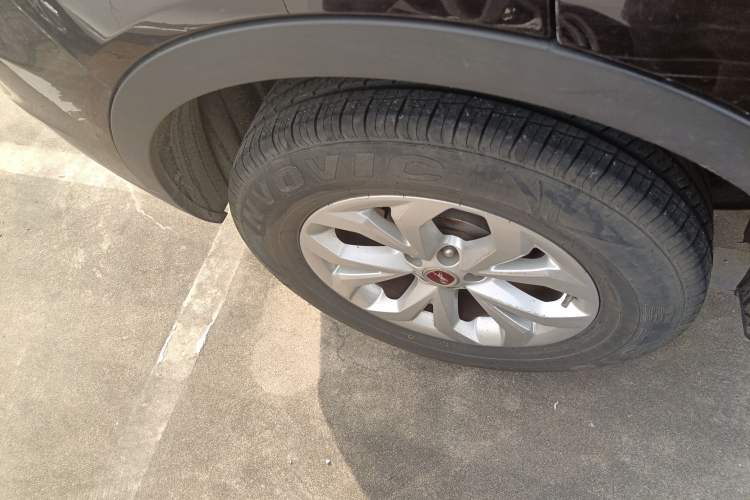 Used Hanteng X7 2016 1.5T Manual Comfort Model Right Rear Wheel Hub