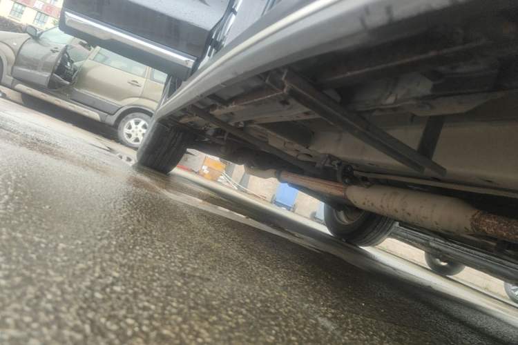 Used Hanteng X7 2016 1.5T Manual Luxury Version Right Side Sill
