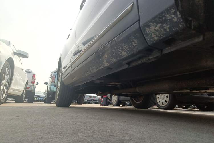 Used Hanteng X7 2016 1.5T Manual Comfort Model Right Side Sill