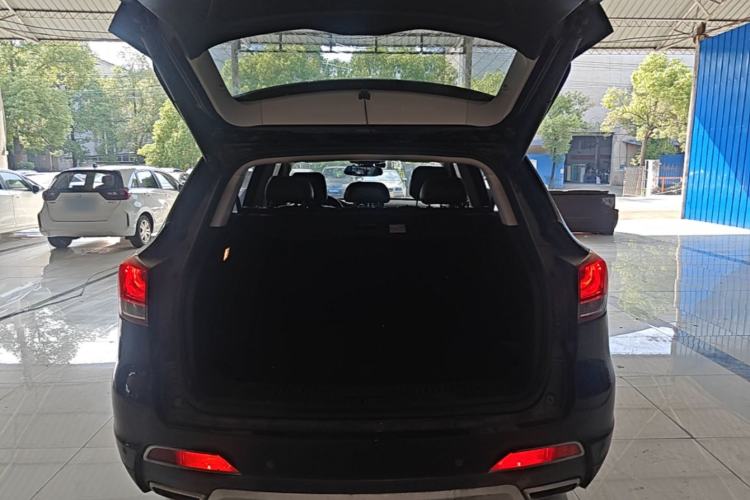 Used Hanteng X7 2016 2.0T DCT Luxury Edition Trunk