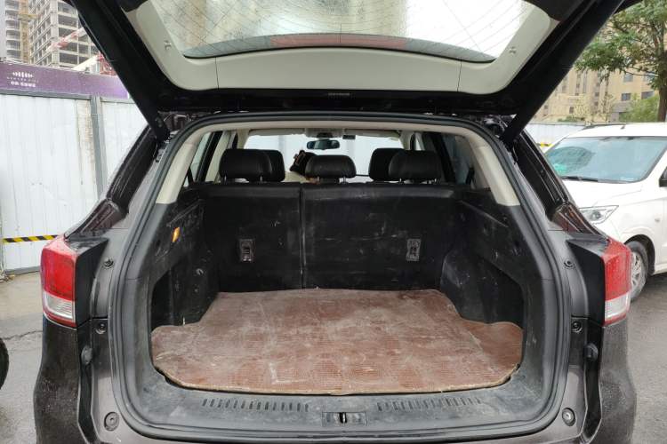 Used Hanteng X7 2016 2.0T DCT Luxury Edition Trunk