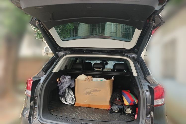Used Hanteng X7 2016 2.0T DCT Yu Ma Edition Trunk