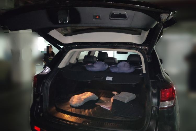 Used Hanteng X7 2016 1.5T Manual Luxury Edition Trunk