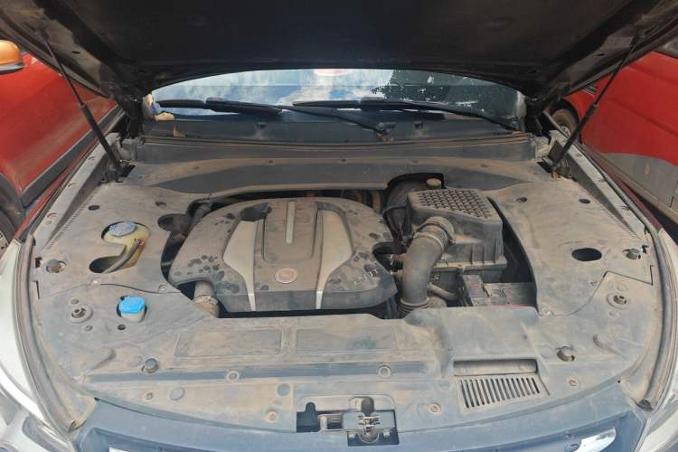 Used Hanteng X7 2016 2.0T DCT Luxury Version Engine Bay