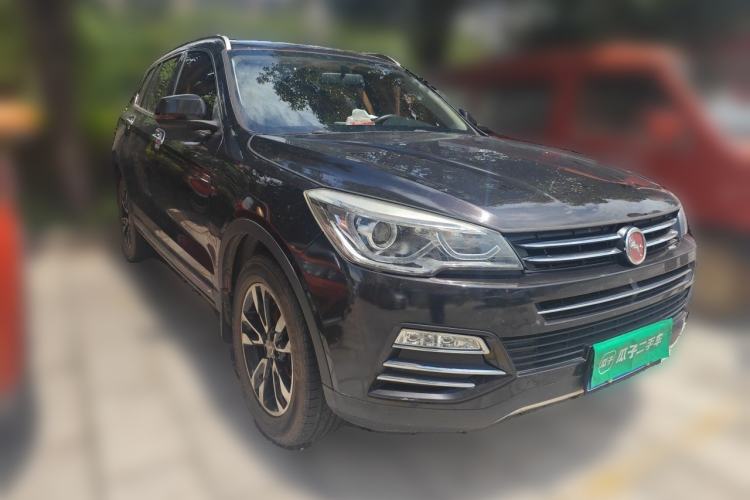 Used Hanteng X7 2016 2.0T DCT Luxury Version Front Right 45 Deg
