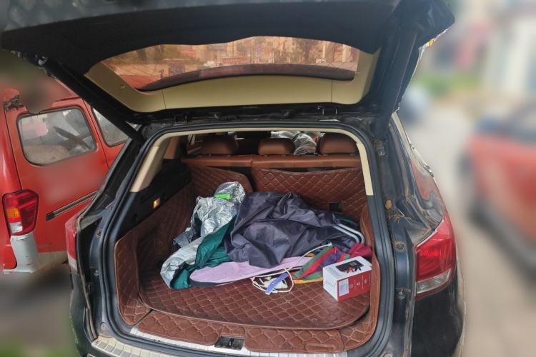 Used Hanteng X7 2016 2.0T DCT Luxury Version Trunk
