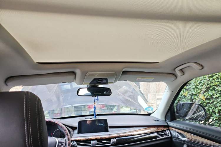 Used Hanteng X7 2016 2.0T DCT Luxury Edition Headliner