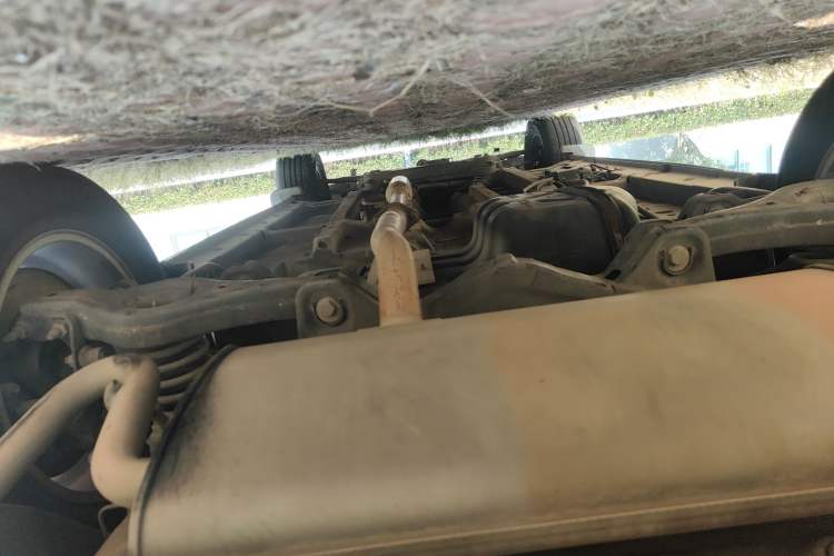 Used Hanteng X7 2016 1.5T Manual Luxury Edition Chassis Rear