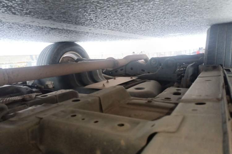 Used Hanteng X7 2016 1.5T Manual Luxury Edition Chassis Rear Right