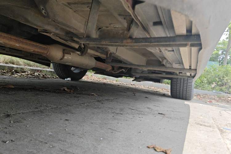 Used Hanteng X7 2016 2.0T DCT Luxury Edition Chassis Rear Right