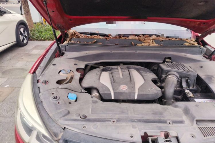 Used Hanteng X7 2016 2.0T DCT Luxury Edition Engine Bay Right