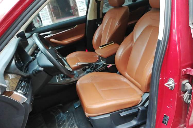 Used Hanteng X7 2016 1.5T Manual Comfort Model Left Front Seat