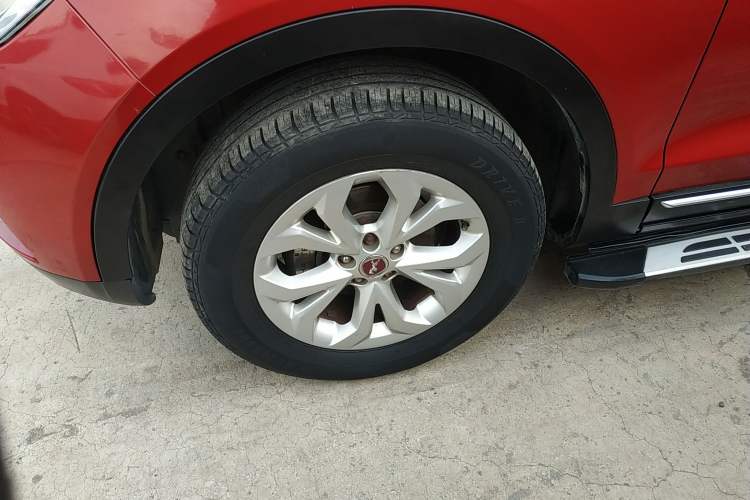 Used Hanteng X7 2016 1.5T Manual Luxury Edition Left Front Wheel Hub