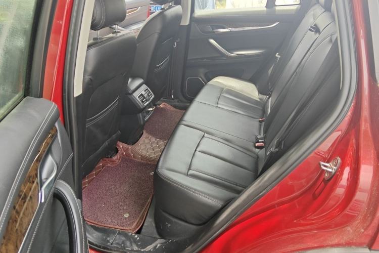 Used Hanteng X7 2016 2.0T DCT Luxury Edition Left Rear Seat
