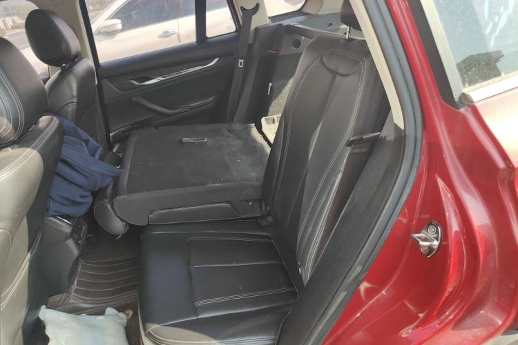 Used Hanteng X7 2016 1.5T Manual Luxury Edition Left Rear Seat