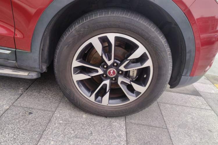Used Hanteng X7 2016 2.0T DCT Luxury Edition Right Front Wheel Hub