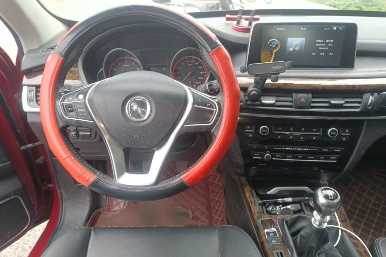 Used Hanteng X7 2016 1.5T Manual Luxury Edition Steering Wheel