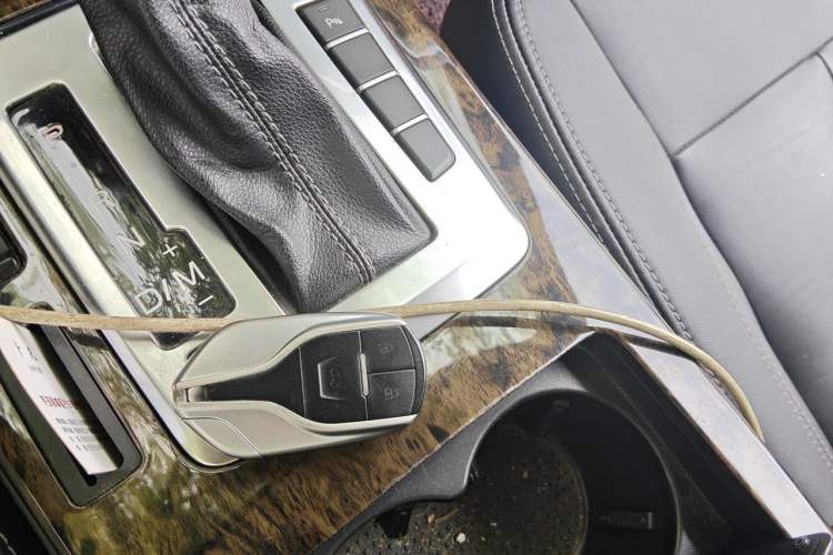 Used Hanteng X7 2016 2.0T DCT Luxury Edition Vehicle Key