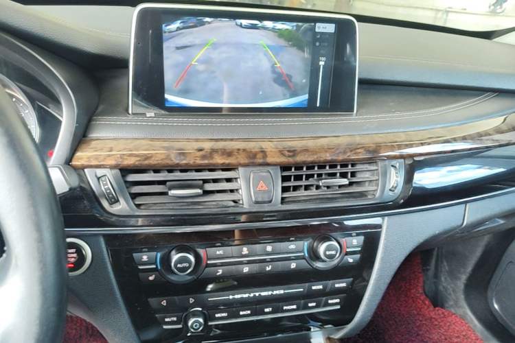 Used Hanteng X7 2016 1.5T Manual Luxury Edition Audio And AC Panel