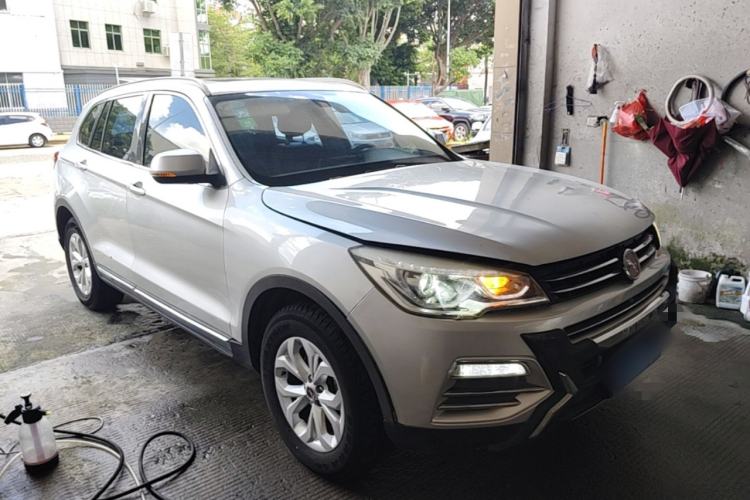 Used Hanteng X7 2016 1.5T Manual Luxury Edition Front Right 45 Deg