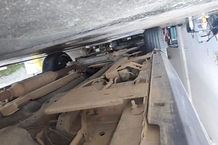 Used Hanteng X7 2016 1.5T Manual Luxury Edition Left Side Sill