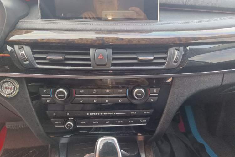 Used Hanteng X7 2016 2.0T DCT Yu Ma Edition Audio And AC Panel