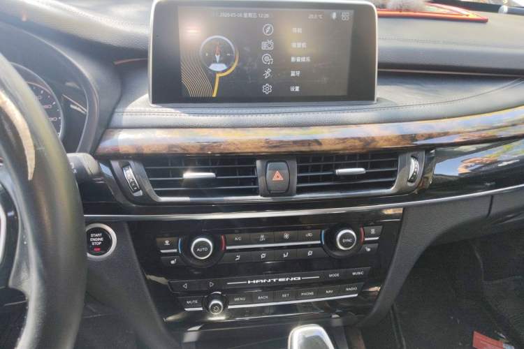 Used Hanteng X7 2016 2.0T DCT Luxury Edition Audio And AC Panel