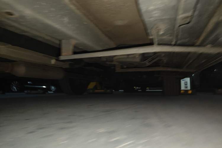 Used Hanteng X7 2016 2.0T DCT Luxury Edition Chassis Front Left