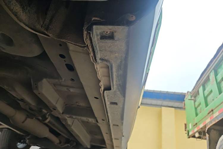 Used Hanteng X7 2016 2.0T DCT Luxury Version Chassis Rear Right