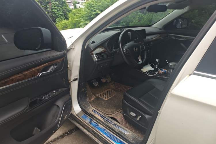 Used Hanteng X7 2016 1.5T Manual Luxury Edition Driver Seat