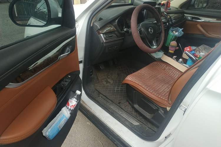 Used Hanteng X7 2016 1.5T Manual Comfort Model Driver Seat