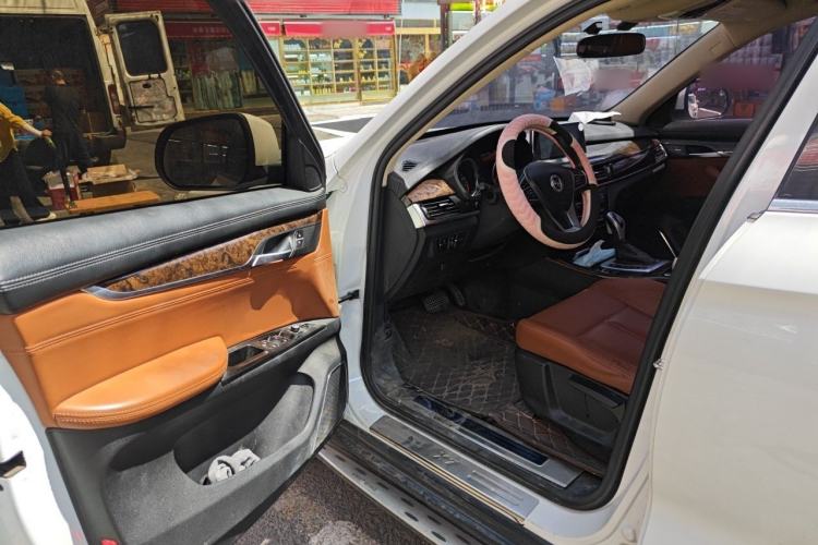Used Hanteng X7 2016 2.0T DCT Luxury Version Driver Seat