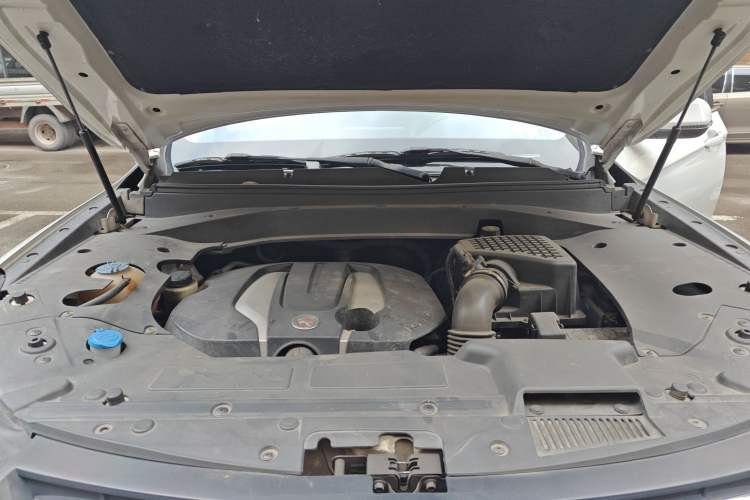 Used Hanteng X7 2016 1.5T Manual Luxury Edition Engine Bay