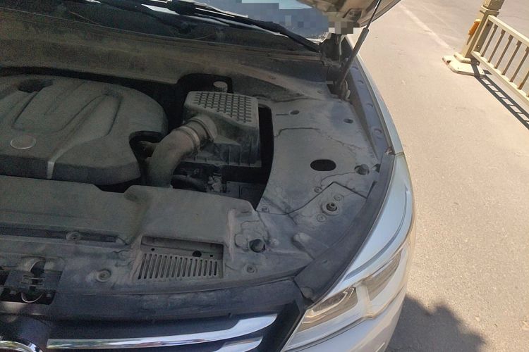 Used Hanteng X7 2016 2.0T DCT Luxury Edition Engine Bay Left