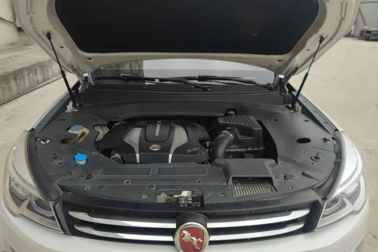 Used Hanteng X7 2016 2.0T DCT Luxury Version Engine Bay