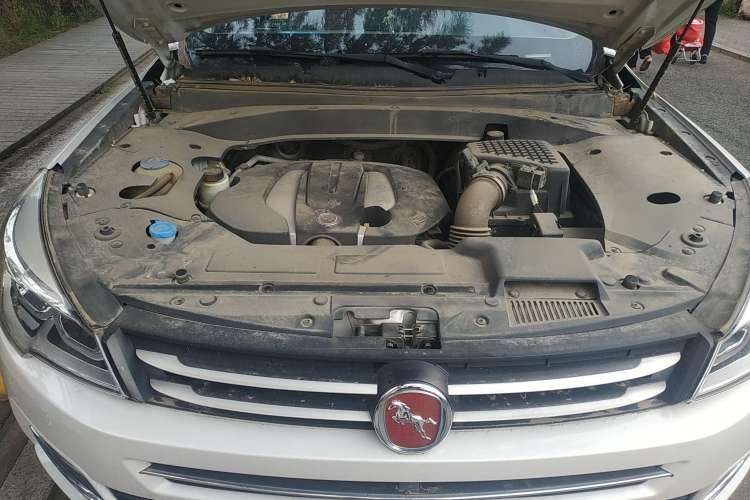 Used Hanteng X7 2016 1.5T Manual Comfort Model Engine Bay