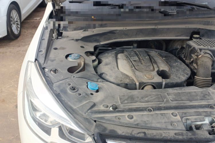 Used Hanteng X7 2016 1.5T Manual Luxury Version Engine Bay Right