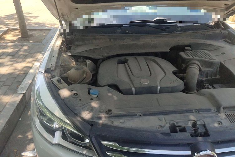 Used Hanteng X7 2016 2.0T DCT Luxury Edition Engine Bay Right
