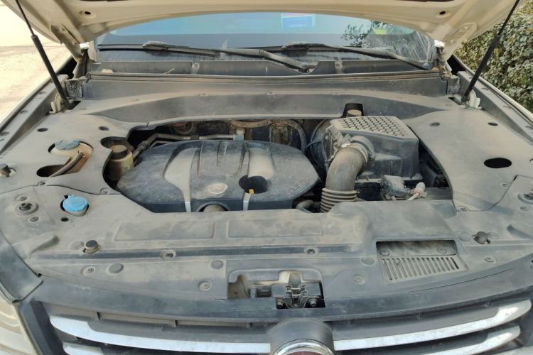 Used Hanteng X7 2016 1.5T Manual Luxury Edition Engine Bay
