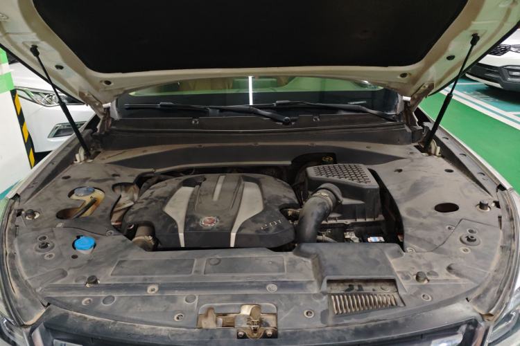 Used Hanteng X7 2016 2.0T DCT Luxury Version Engine Bay