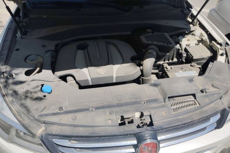 Used Hanteng X7 2016 2.0T DCT Luxury Edition Engine Bay