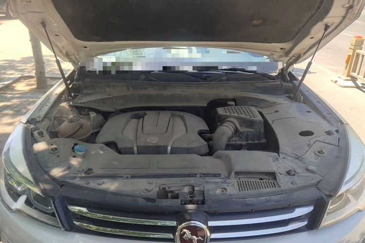 Used Hanteng X7 2016 2.0T DCT Luxury Edition Engine Bay