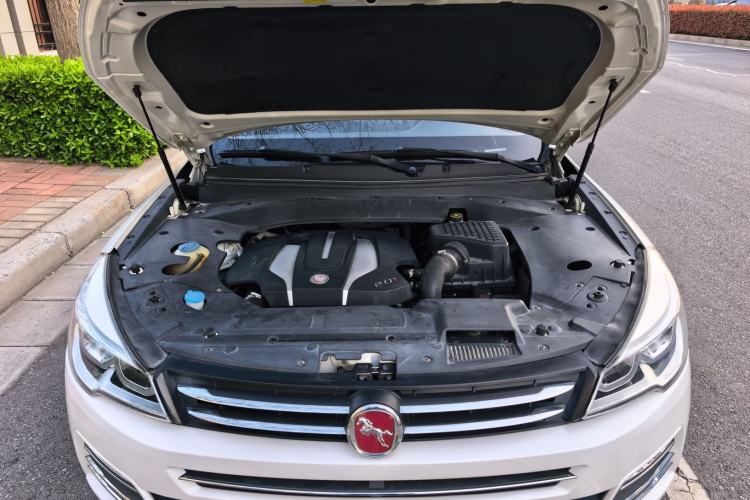 Used Hanteng X7 2016 2.0T DCT Luxury Edition Engine Bay