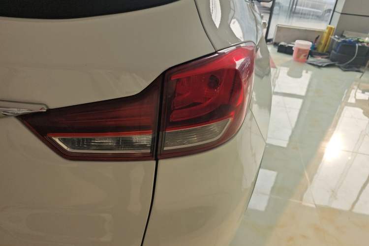 Used Hanteng X7 2016 1.5T Manual Luxury Edition Exterior 2