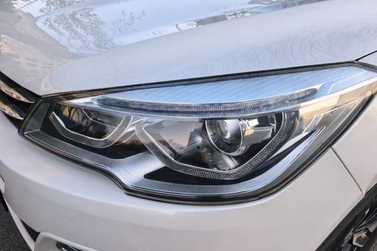 Used Hanteng X7 2016 2.0T DCT Luxury Edition Exterior 6